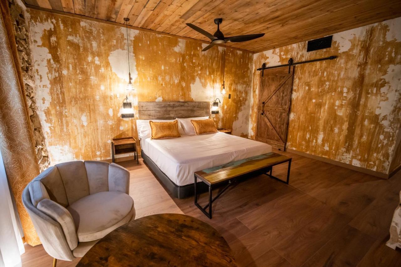 Hotel Somnifabrik Вальдерробрес Экстерьер фото