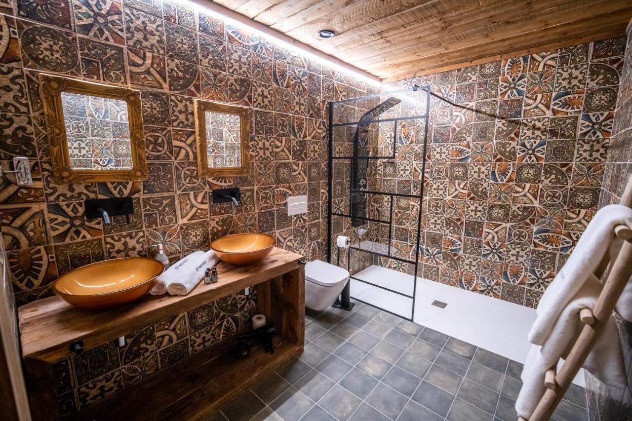Hotel Somnifabrik Вальдерробрес Экстерьер фото