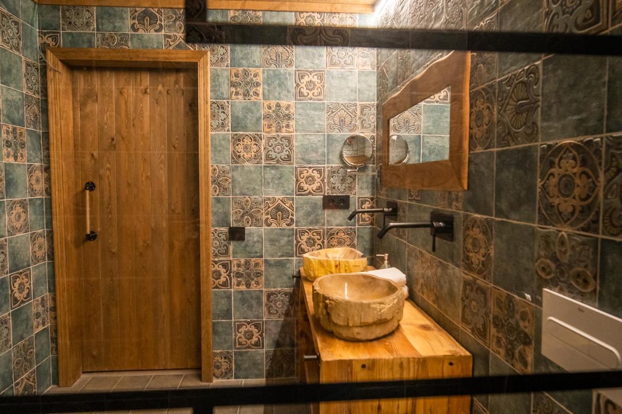 Hotel Somnifabrik Вальдерробрес Экстерьер фото